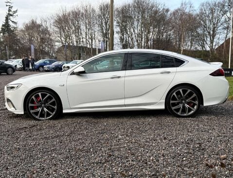 Vauxhall Insignia 2.0 Insignia GSi Nav TD 4x4 Auto 4WD 5dr 6