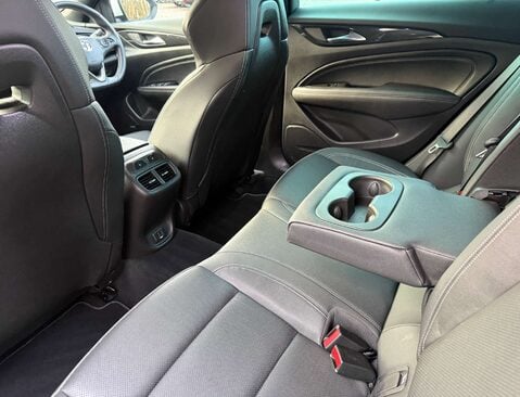 Vauxhall Insignia 2.0 Insignia GSi Nav TD 4x4 Auto 4WD 5dr 22