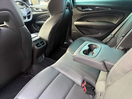 Vauxhall Insignia 2.0 Insignia GSi Nav TD 4x4 Auto 4WD 5dr 22