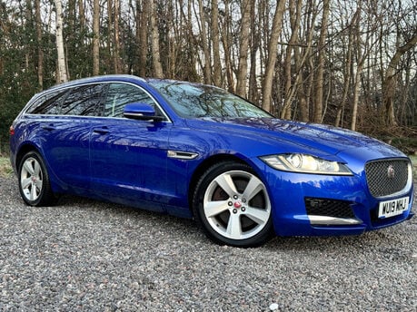 Jaguar XF 2.0 XF Portfolio AWD Auto 4WD 5dr