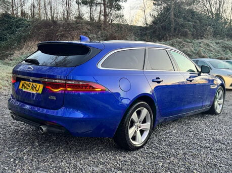 Jaguar XF 2.0 XF Portfolio AWD Auto 4WD 5dr