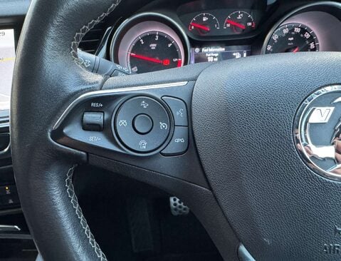 Vauxhall Insignia 1.6 Insignia SRi Nav ecoTec TD 5dr 14