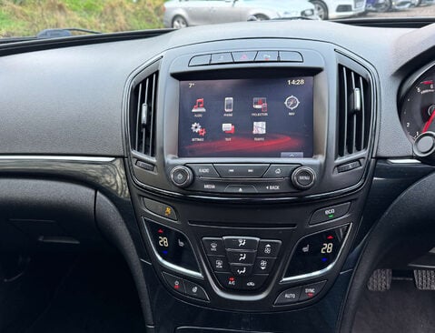 Vauxhall Insignia 2.0 Insignia Elite Nav CDTi ecoFLEX S/S 5dr 25