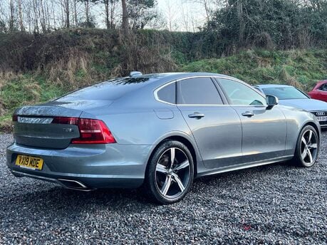 Volvo S90 2.0 S90 R-Design Pro T8 PHEV AWD Auto 4WD 4dr