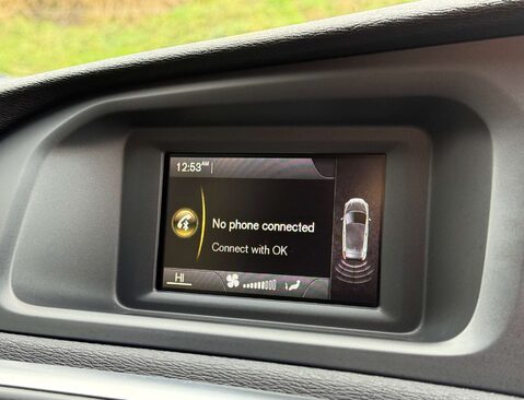 Volvo V40 1.6 V40 SE Luxury D2 Auto 5dr 30