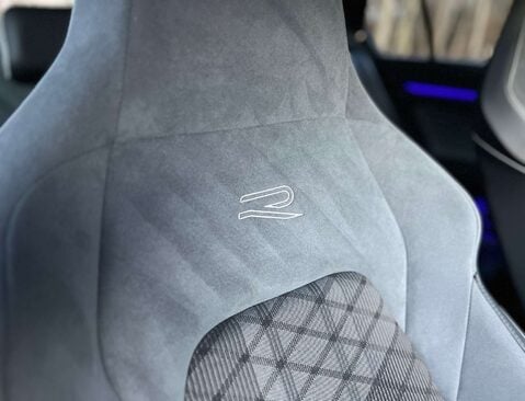 Volkswagen Golf 1.5 Golf R-Line TSI 5dr 34