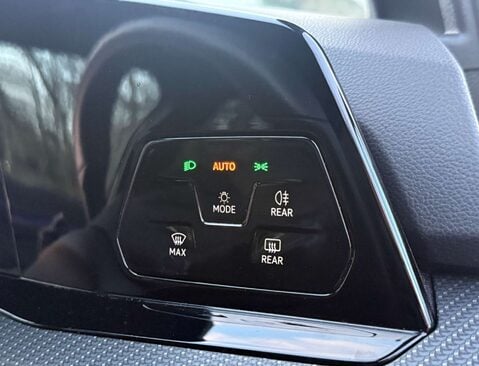 Volkswagen Golf 1.5 Golf R-Line TSI 5dr 9