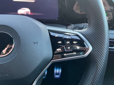 Volkswagen Golf 1.5 Golf R-Line TSI 5dr 49