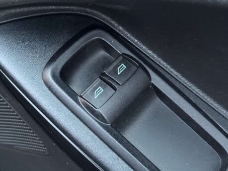 Ford Ka+ 1.2 Ka+ Zetec 5dr 32