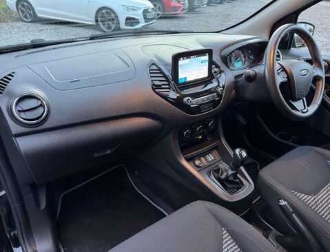 Ford Ka+ 1.2 Ka+ Zetec 5dr 17