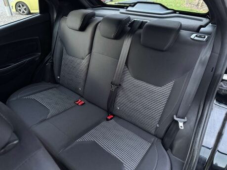 Ford Ka+ 1.2 Ka+ Zetec 5dr 37
