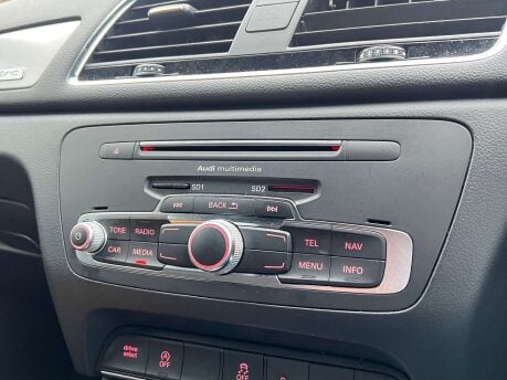 Audi Q3 2.0 Q3 S Line Edition TDI Quattro Semi-Auto 4WD 5dr 18