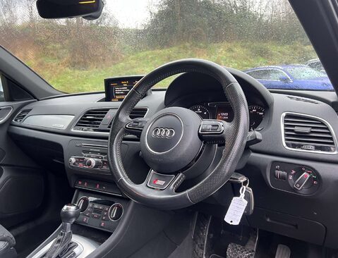 Audi Q3 2.0 Q3 S Line Edition TDI Quattro Semi-Auto 4WD 5dr 15