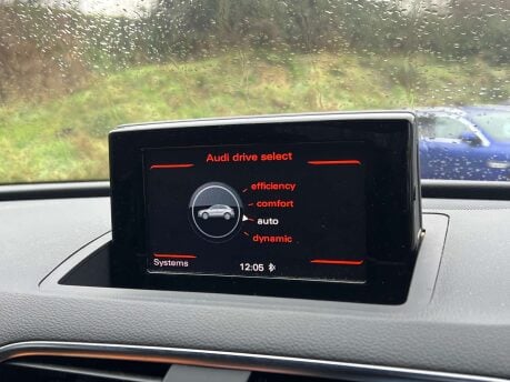 Audi Q3 2.0 Q3 S Line Edition TDI Quattro Semi-Auto 4WD 5dr 23