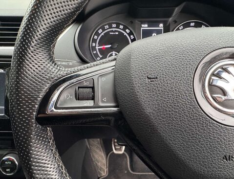 Skoda Octavia 2.0 Octavia vRS TDI 5dr 16