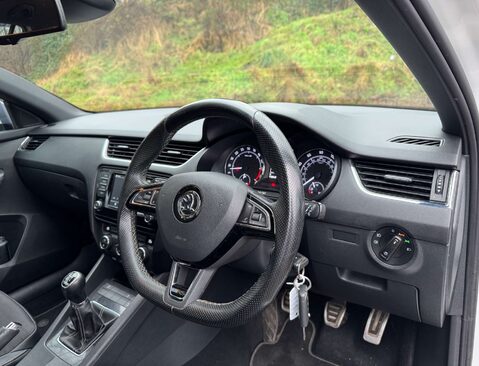 Skoda Octavia 2.0 Octavia vRS TDI 5dr 14