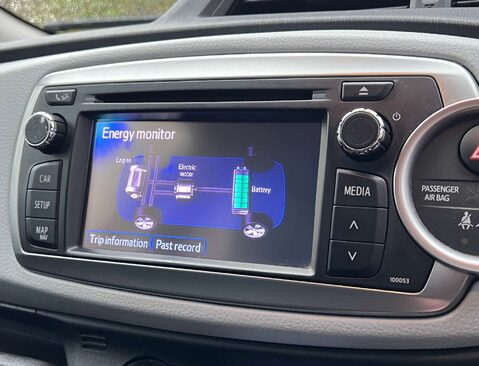 Toyota Yaris 1.5 Yaris T Spirit Hybrid CVT 5dr 22