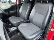 Toyota Yaris 1.5 Yaris T Spirit Hybrid CVT 5dr 29