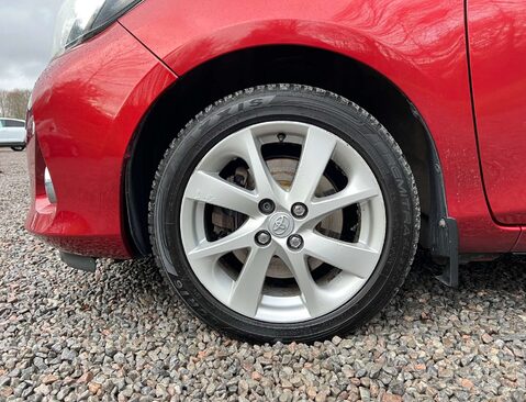 Toyota Yaris 1.5 Yaris T Spirit Hybrid CVT 5dr 10