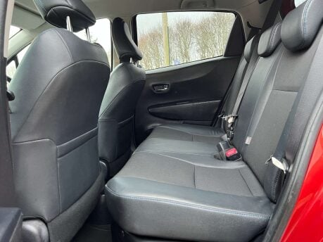 Toyota Yaris 1.5 Yaris T Spirit Hybrid CVT 5dr 34