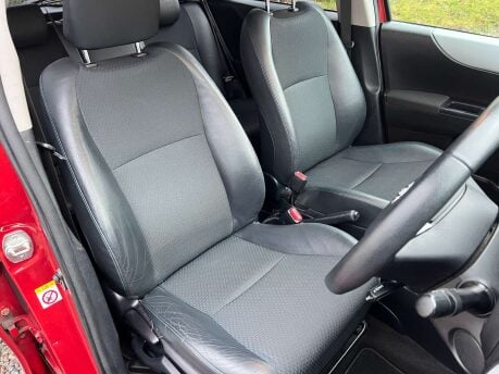 Toyota Yaris 1.5 Yaris T Spirit Hybrid CVT 5dr 12