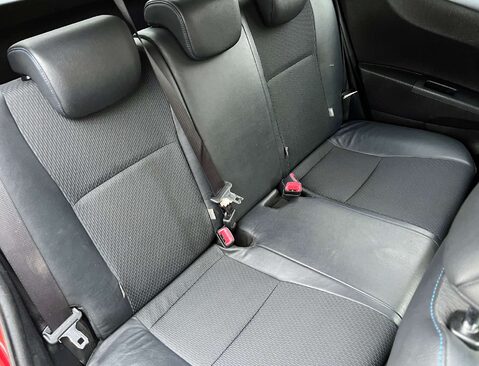 Toyota Yaris 1.5 Yaris T Spirit Hybrid CVT 5dr 36