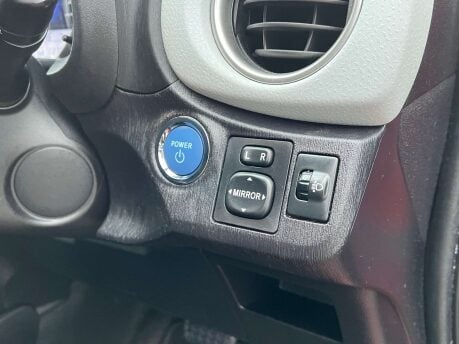 Toyota Yaris 1.5 Yaris T Spirit Hybrid CVT 5dr 25