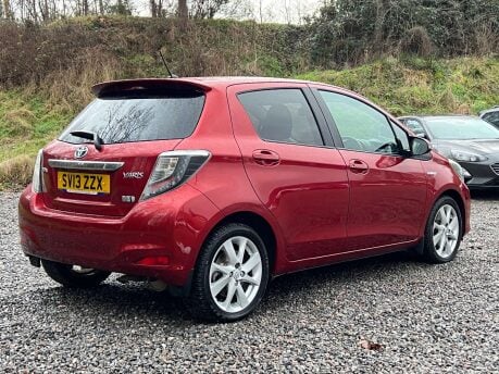 Toyota Yaris 1.5 Yaris T Spirit Hybrid CVT 5dr 4