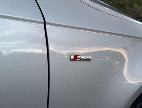 Audi A4 2.0 A4 S Line TDI CVT 5dr 12