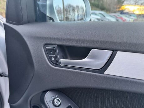 Audi A4 2.0 A4 S Line TDI CVT 5dr 24