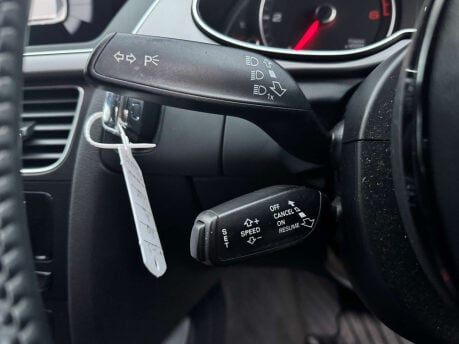 Audi A4 2.0 A4 S Line TDI CVT 5dr 40