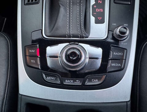 Audi A4 2.0 A4 S Line TDI CVT 5dr 34