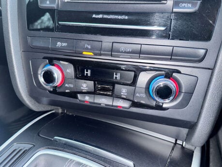 Audi A4 2.0 A4 S Line TDI CVT 5dr 38