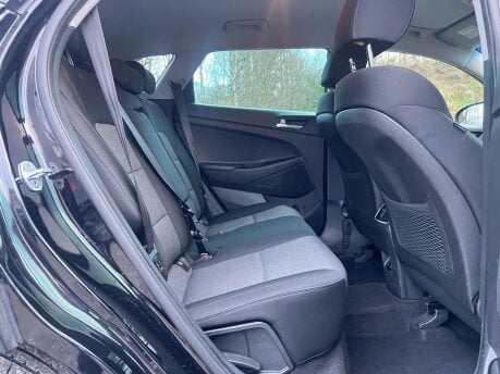 Hyundai TUCSON 1.6 Tucson SE Nav GDi 2WD 5dr 39