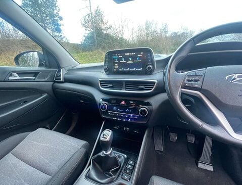 Hyundai TUCSON 1.6 Tucson SE Nav GDi 2WD 5dr 31