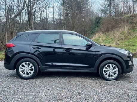 Hyundai TUCSON 1.6 Tucson SE Nav GDi 2WD 5dr 3