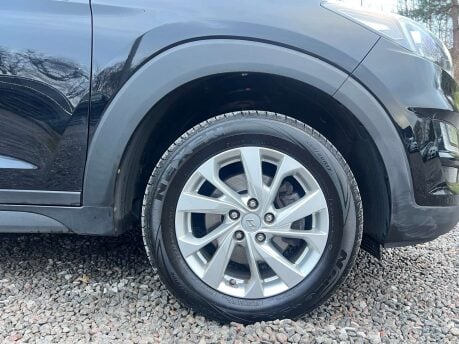 Hyundai TUCSON 1.6 Tucson SE Nav GDi 2WD 5dr 10