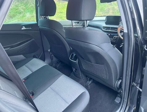 Hyundai TUCSON 1.6 Tucson SE Nav GDi 2WD 5dr 40
