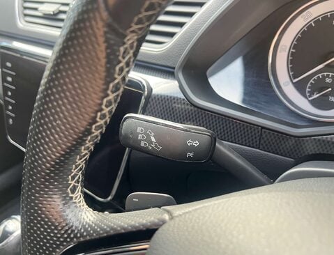 Skoda Superb 2.0 Superb SportLine+ TDI Semi-Auto 5dr 16