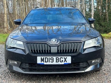 Skoda Superb 2.0 Superb SportLine+ TDI Semi-Auto 5dr 9