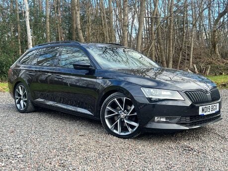 Skoda Superb 2.0 Superb SportLine+ TDI Semi-Auto 5dr