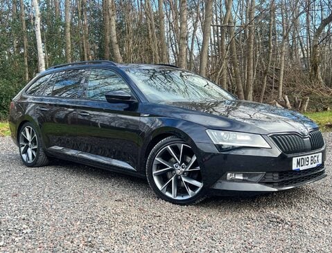 Skoda Superb 2.0 Superb SportLine+ TDI Semi-Auto 5dr 1