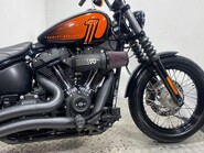 Harley-Davidson Dyna FXBBS STREET BOB 114 20