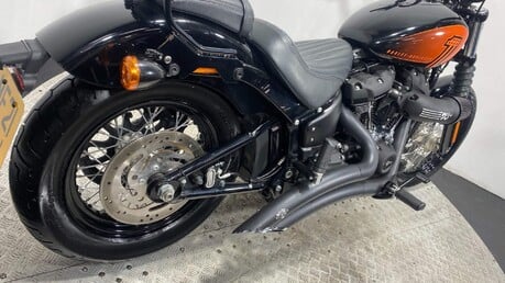 Harley-Davidson Dyna FXBBS STREET BOB 114 20