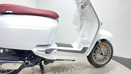 Lambretta V Special 16