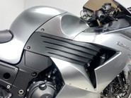 Kawasaki ZZR1400 ZX 1400 D8F ABS 21