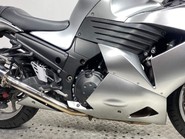 Kawasaki ZZR1400 ZX 1400 D8F ABS 22