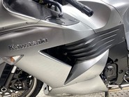 Kawasaki ZZR1400 ZX 1400 D8F ABS 43