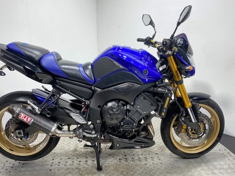 Yamaha FZ8 