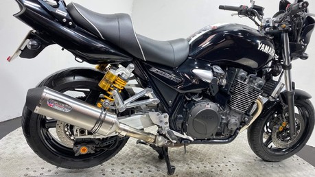 Yamaha XJR1300 XJR 1300 3